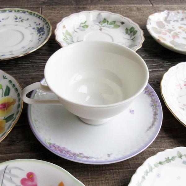 【商品名】当店おまかせ 白いカップ＆ソーサー（色柄おまかせ）【規格】アウトレット【サイズ】ソーサー…直径 約14.5〜15cm前後×高さ 約1.8〜2.5cm前後（商品によって異なります）/ カップ…直径 約10cm（取っ手を含む長さ 約1...