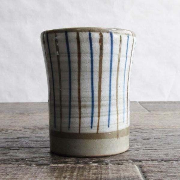 【商品名】十草 貫入 湯飲み 150cc【規格】アウトレット【サイズ】直径 約6.7cm×高さ 約8.1cm【重量】約160g【容量】満水時 約150cc【素材】陶磁器　電子レンジ…OK　食器洗浄機…OK　オーブン…NG【商品説明】十草（と...