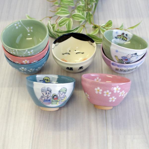 【商品名】天目形 小抹茶椀（色柄おまかせ）【規格】アウトレット【サイズ】直径 約10.5cm×高さ 約6.4cm【重量】約180g〜220g【素材】陶磁器　電子レンジ…OK　食器洗浄機…OK　オーブン…NG【商品説明】当店おまかせでお茶碗を...