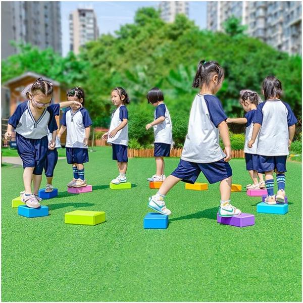 【高品質な構造】各ステッピングストーンは、耐久性のあるEVAで巧みに作られ、長期的な耐久性と信頼性の高い使用を提供します。屋内と屋外の遊びに適しており、カーペット、タイル、芝生の上に置くことができます。【バランスとコーディネーションを育てる...