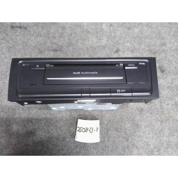 アウディ A4 DBA-8KCDN カーナビゲーション 8T2-035-678C同梱不可 即決