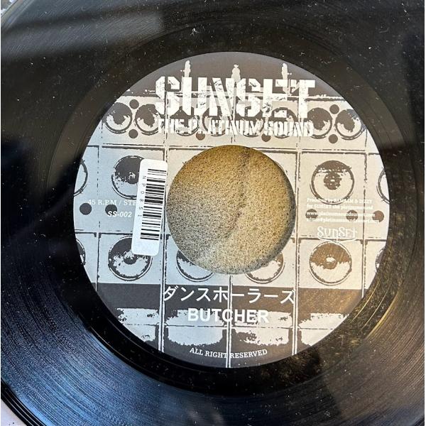 M>EX＋>EX>VG＋>VG盤面：VG＋特筆事項：目視での盤面コンディション表記は一応しますが、あくまで目安であり、思わぬノイズやミスプレスなどもある可能性がございます。以上明記しているため、コンディション保証はご...