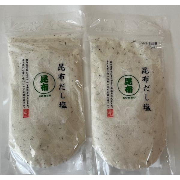 国内産昆布にまろやかな海塩を加えました。香り豊かな深い味わいの万能調味料です。