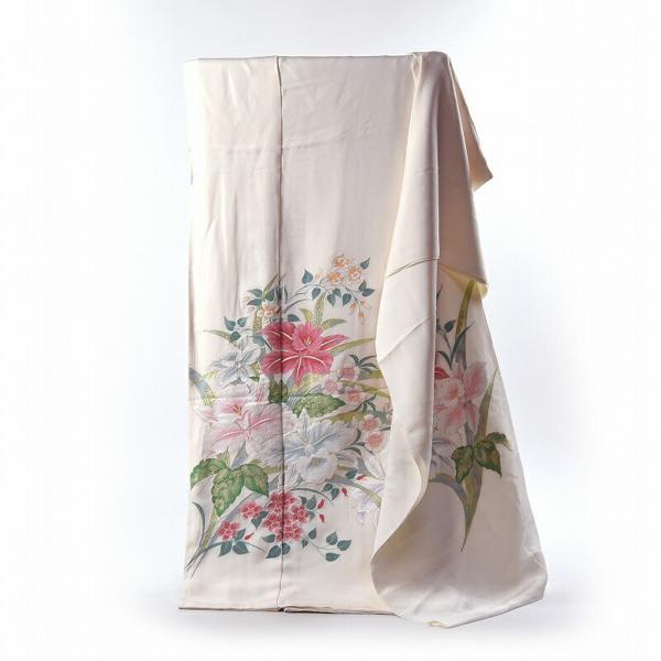 【未使用　しつけ糸なし】　正絹　訪問着　寿光織　刺繍　絞り　流水に華籠 寿光織 最高峰縫取刺繍 訪問着／留袖／振袖 愛のつどい 生成り色