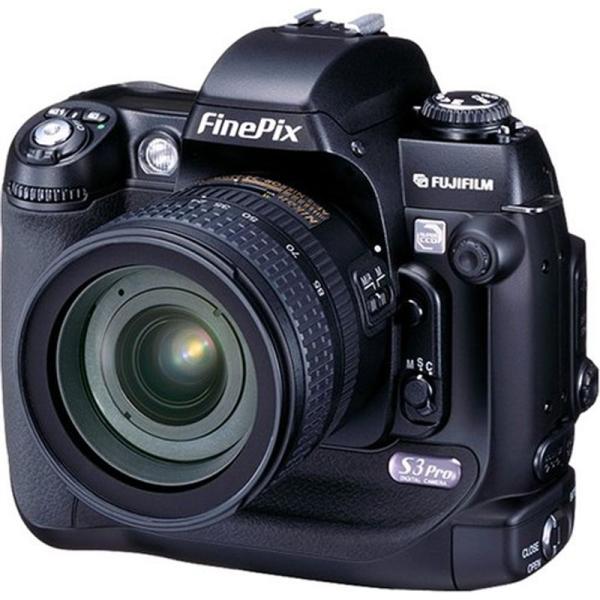 FUJIFILM FinePix S3Pro デジタル一眼レフカメラ