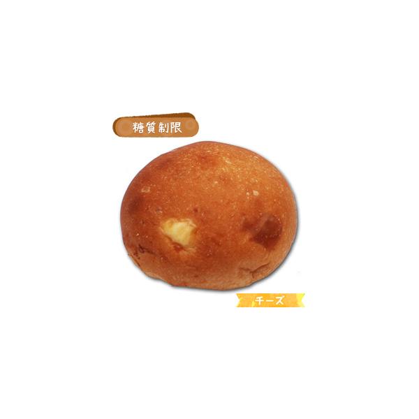 ◆名称糖質制限　プレミアムバターロール(チーズ)5個入り◆商品説明糖質制限プレミアムタイプの生地に、ダイス状のチーズを練り込みました。 1個当たりの糖質は2.2ｇ。＊美味しいお召し上がり方＊自然解凍して軽くトーストすると芳醇なバターの香りが...