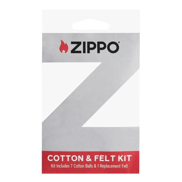 ZIPPOのオイルライター用交換コットンとフェルトのセットです。ジッポーライターのメンテナンス (レギュラーサイズ) 用のコットンボールとフェルトパッドのセットです。コットンはライターを使う際にオイルを染み込ませるための必須アイテム。フェル...