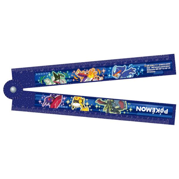 子どもたちに人気の「ポケットモンスター」デザイン♪入学準備におススメの「おりたたみ定規」です。折りたたむと15cm、開くと30cmになる定規。筆入れにちょうどいいサイズです。15度ごとにカチッと止まる、分度器機能付。ラメ入りでキラキラ。【サ...