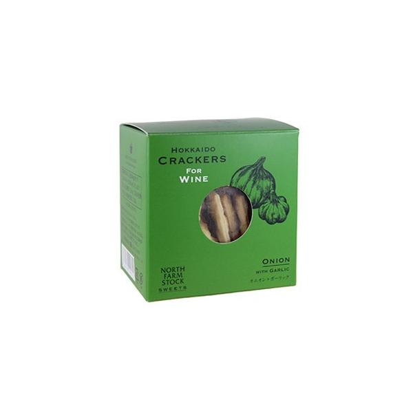 北海道産の小麦を使ったワインを楽しむためのクラッカーが生まれ変わりました。よりお召上がりやすいサイズ、サクッとした食感を追求しました。パッケージも箱型にリニューアル。お土産やプチギフトなど、より幅広いご用途にお求めいただけます。オニオンの香...