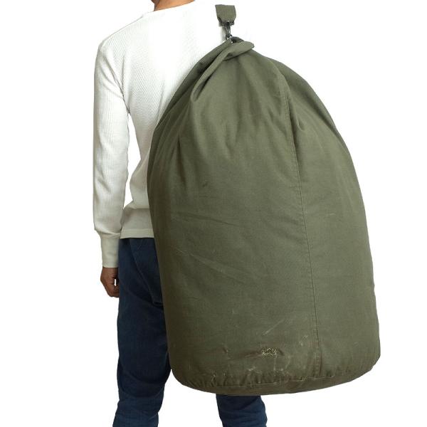 【軍支給品】大型ダッフルバッグ 61jsyKL93ZL._AC_SY200_QL15_.jpg