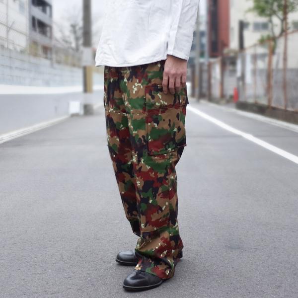 スイス軍 M-83 カモパンツ 迷彩 カーゴパンツ デッドストック M83