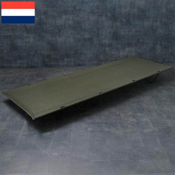 ■重量約4.6kg■状態デッドストック未使用品ですが軍放出品につき保管時の汚れや傷、サビがございます。■素材フレーム：スチールシート：ナイロン■その他SEABEES seabees シービーズ ミリタリー百貨 KL ロータイプ キャンプベッ...