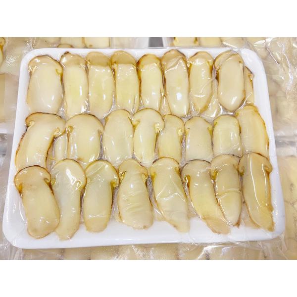 【賞味期限2026年12月まで】令和5年8月加工で最新原料を使用しております！焼き松茸、土瓶蒸し、茶碗蒸し、松茸ご飯など色んな松茸料理を楽しめます急速冷凍で松茸特有な新鮮風味や栄養素がそのままの姿で長く保たれていますIQF加工でバラバラに冷...