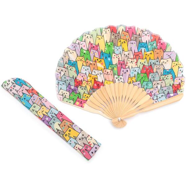 【商品概要】フランス語で『太陽』を意味するsoleilは、新しい『女性向け扇子ブランド』です。扇子袋とセットです。化粧箱入りだから、ギフトにもピッタリ！【サイズ】 　 開いた形状：H 21cm　W 26cm　　箱サイズ：W 25.0cm/ ...