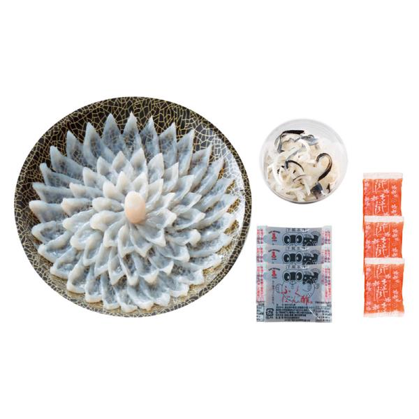 菊の花のように盛り付けられたとらふく刺身は皿の上に咲く花のようでまさに圧巻です。●パッケージ：発泡スチロール●パッケージサイズ：約284×284×92mm●内容：とらふぐ刺身（80g）・とらふぐ皮（30g）×各1、ふくポン酢（10g）・もみ...