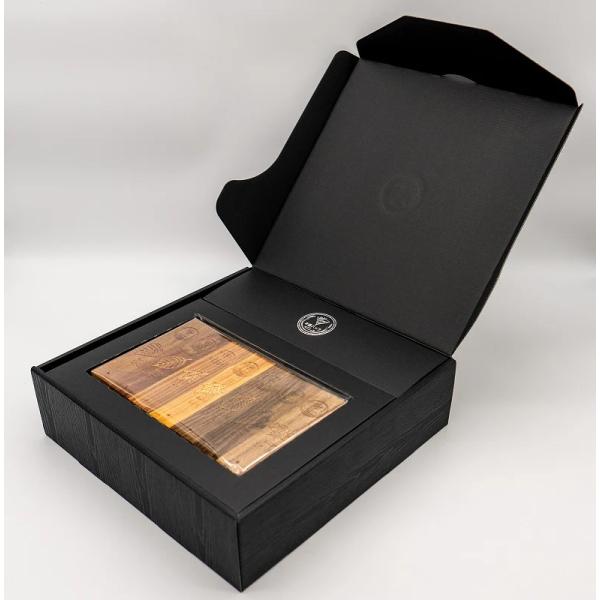 酒熟成キット＃酒ハック 基本セット●送料無料【スペック】同梱物酒ハック専用ボトル1本ボトル用ソフトケース1個カバ銘木1本：バニラのような樹皮の香りと甘い果実のような風味が特徴です。サクラ銘木1本：桜餅のような甘く優しいすっきりとした香りが特...