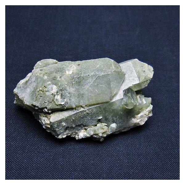 グリーンファントムクォーツ クラスター アメリカ産 t126-7769 : 誠安