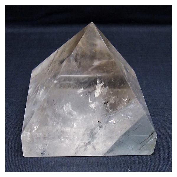 ガーデンクォーツ ピラミッド ルチル入り t648-3722 : 誠安天然石専門