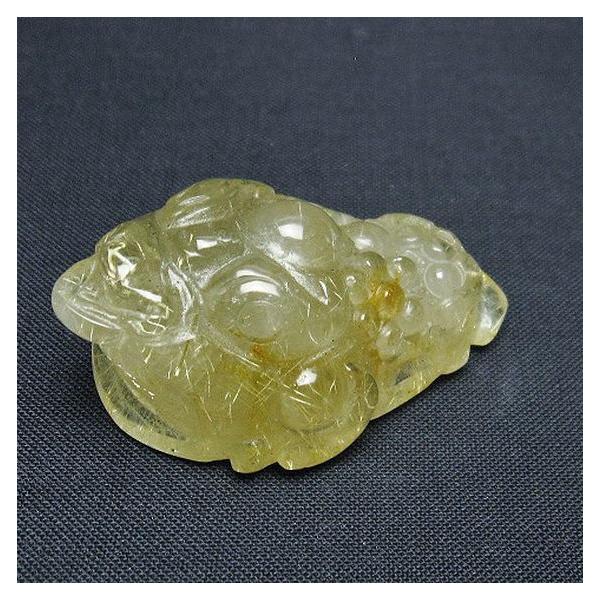 ルチルクォーツ 置物 金蟾 ゴールドタイチンルチル t801-568 : 誠安