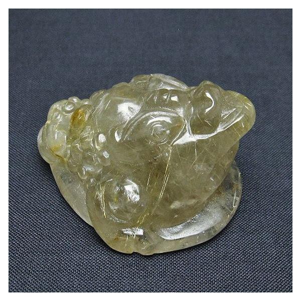 ルチルクォーツ 置物 金蟾 ゴールドタイチンルチル t801-689 : 誠安