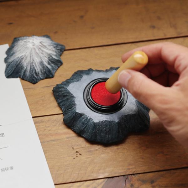 アウトレット フジ スタンプパッド Fuji Stamp Pad 富士山 珍しい富士山型のスタンプパッドです Outlet Mg 昭和レトロ雑貨 きょうまち 通販 Yahoo ショッピング