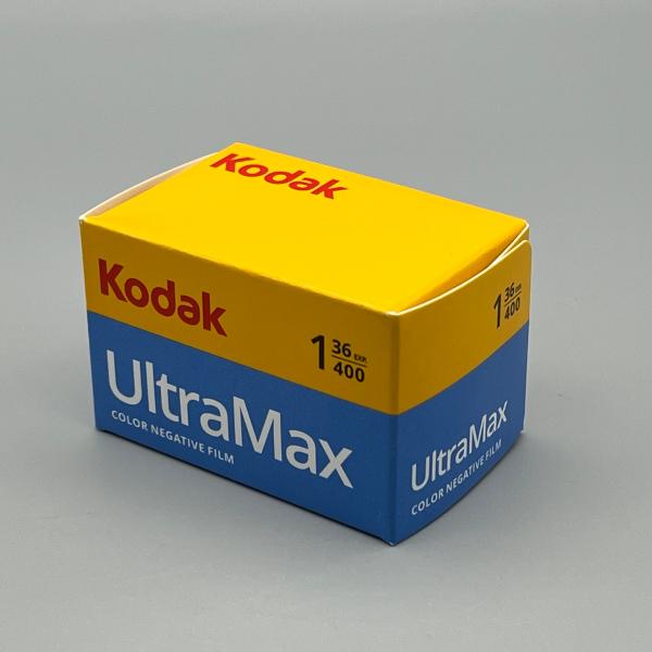 Kodak ULTRAMAX 400 35mm 36枚撮り ISO400 135 写真フィルム コダック ウルトラマックス新品【商品説明】彩度、コントラストが高く、青の発色が強い写りが特徴的な、Kodakの写真フィルムです。ISO400で、...