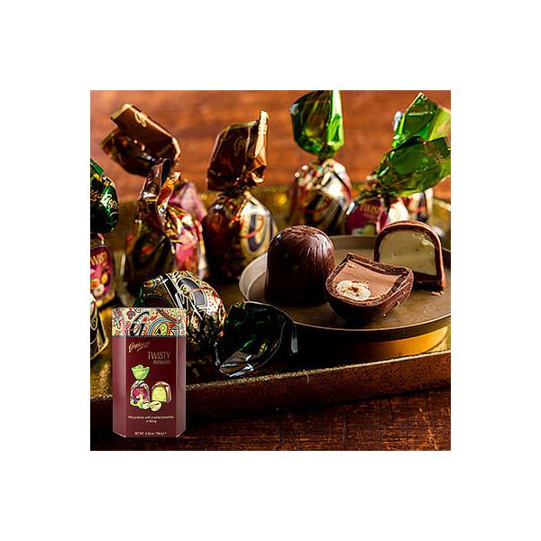 ポーランドのチョコレートブランド、ゴプラーナのプラリーヌチョコ。ピスタチオペースト入り。