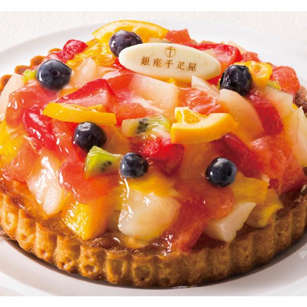 産地直送でお届け・銀座千疋屋　銀座タルト（フルーツ）送料無料です。（北海道は別途）※沖縄・離島へのお届けはできません。※他の商品と同梱は出来ません。※手渡し用にできません。※紙袋等おつけできません。※熨斗は短冊のしのみとなります。サクッとし...