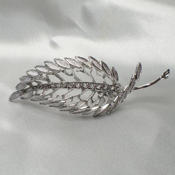 名作✨美品✨  ブローチ リーフモチーフ シルバー925 ティファニー ブローチ リーフモチーフ シルバー - メルカリ
