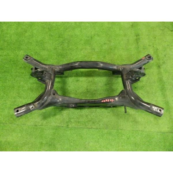 デリカD5/D:5 DBA-CV5W リアメンバー 4B12 4WD 4100A036 230298 : 株式