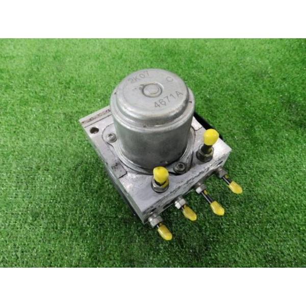 ホンダ　フィット　GP7 ABS アクチュエーター フィット DAA-GP1 ABSアクチュエーター LDA-MF6 NH700M TF2T0 57110