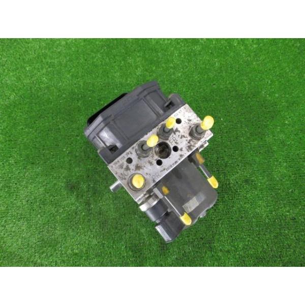 RX-8 SE3P ABSアクチュエーター AT用ジャンク！ RX−8 ABA-SE3P ABSアクチュエーター 13B 28W F153-43-7A0 F1Y3-43