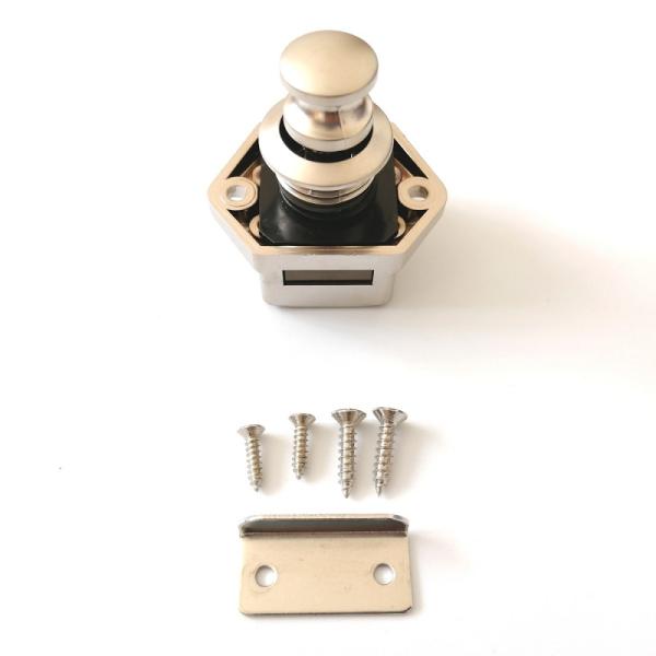 【サイズ】開口寸φ20mm【商品説明】このプッシュロックはキャビネットドア等に使用します。丸いノブを押すとロックされ、もう一度押すと解除されます。【商品品番】 (0100253)【注意事項】　　　　　　　　　　　　　　　　　　　　　　　　　...