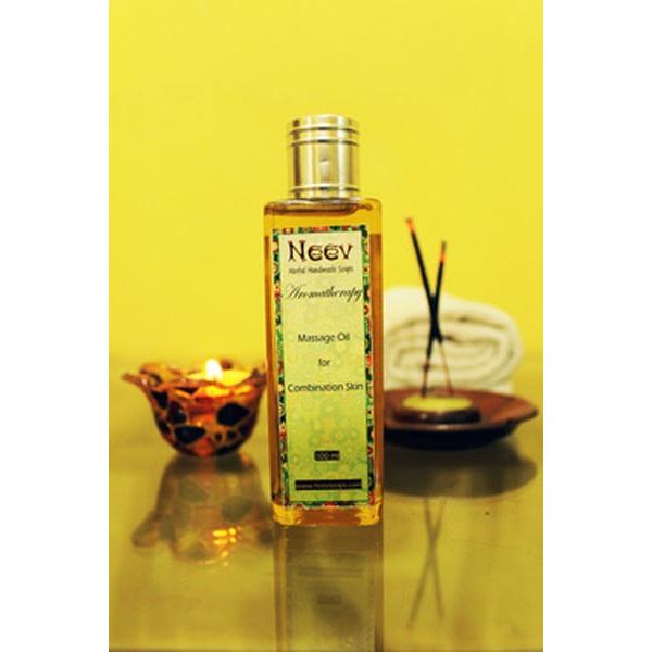 アーユルヴェーダ　マッサージオイルおなじみのフランキンセンス（オリバナム油）、オリーブオイルを配合、なかでもフランキンセンス（オリバナム油）は木製の甘い香りの中にも、かすかにレモンに近い染み透るような芳香を含んでいるようです。古くから祭壇や...