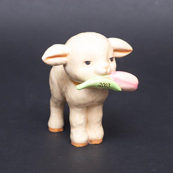 ゲーベル イヤーフィギュリン（2003年）『Lumb with Tulip