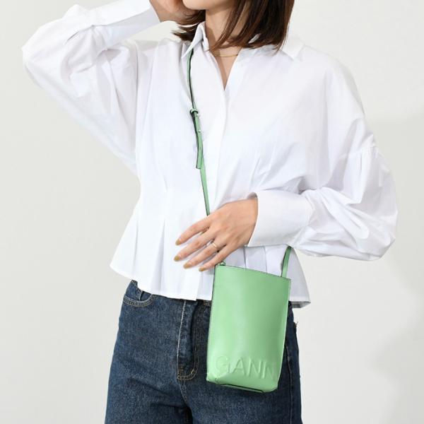 GANNI グリーン ショルダーバッグ
