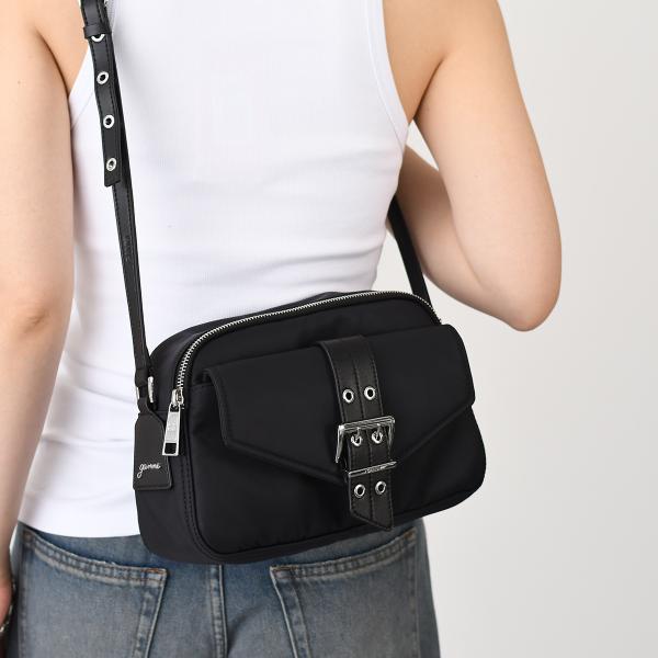 GANNI（ガニー） バッグ ショルダーバッグ BUCKY バッキー CAMERA BAG