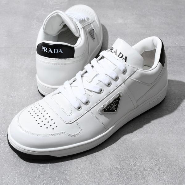 美品⭐︎プラダ革スニーカー37.5/24センチ　白 PRADA プラダ ホワイト スニーカー 37.5 - メルカリ