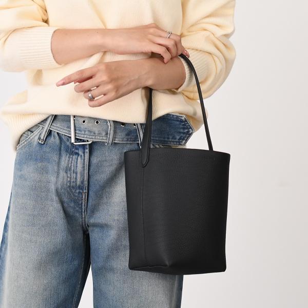 のん ザ・ロウ トートバック THE ROW(ザ・ロウ)のSMALL N／S PARK TOTE通販 | mirabella