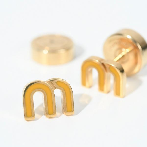 miu miu（ミュウミュウ） 【訳あり】MIU MIU アクセサリー エナメル