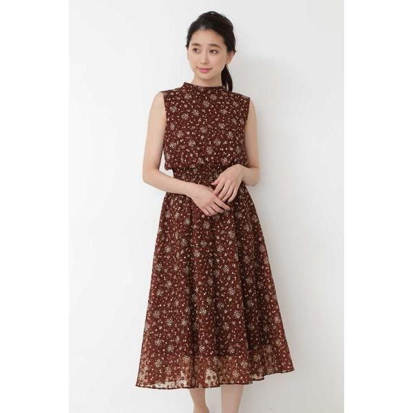 Natural Beauty Basic ナチュラルビューティーベーシック 洗える ドットジャガードフラワープリントワンピース タカシマヤファッションスクエア 通販 Paypayモール