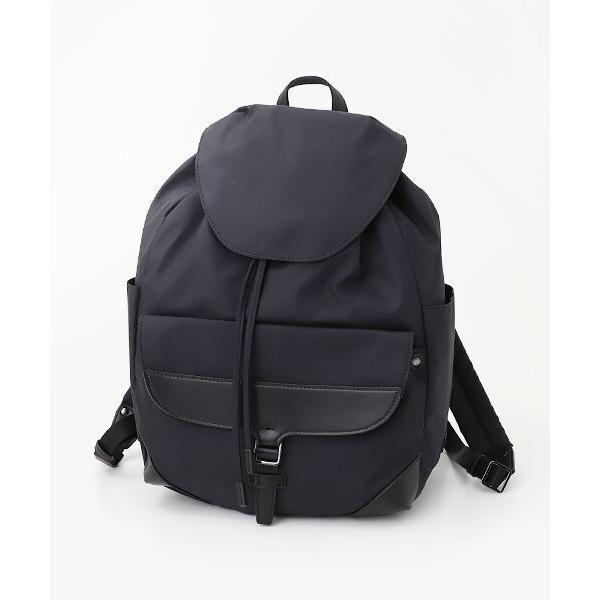 Y'SACCS（イザック） ミリタリーフラップリュックサック : タカシマヤ