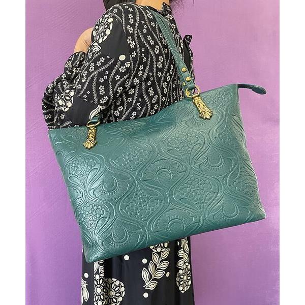 ANNA SUI / AiXC m@ g[gobO