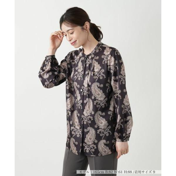 Leilian（レリアン） ペイズリー柄バンドカラーブラウス【ROCHAS 
