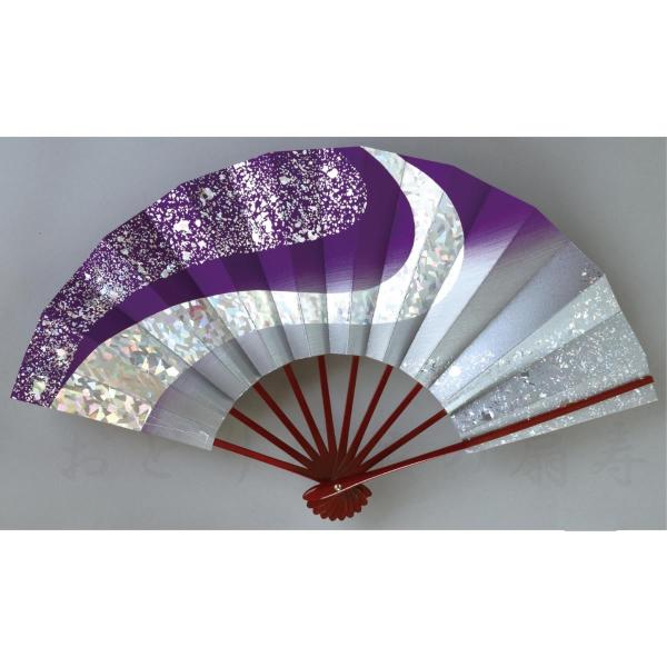 長さ/約29cm。広がり/約50cm。扇骨/タメ塗骨。扇面/両面同じ柄。9寸5分。標準的なサイズの舞扇子です。日本製（国産京扇子）。扇箱等は付いていません。親骨には重さのバランスを取るためのおもりが埋め込んであります。ぎりぎりまで値引きして...