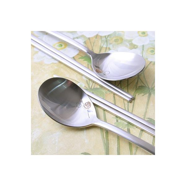 韓国雑貨 これがないと始まらない スッカラ チョッカラ お箸 スプーン 2膳セット ステンレス製 韓国食器 可愛い かわいい 13k Buyee Buyee 日本の通販商品 オークションの代理入札 代理購入