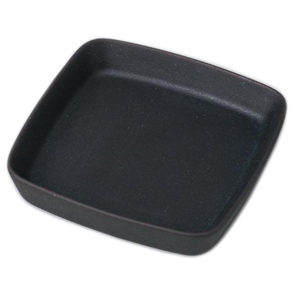 M aH / FM(lp[/) @: 8.0 x 8.0 x 1.6cm