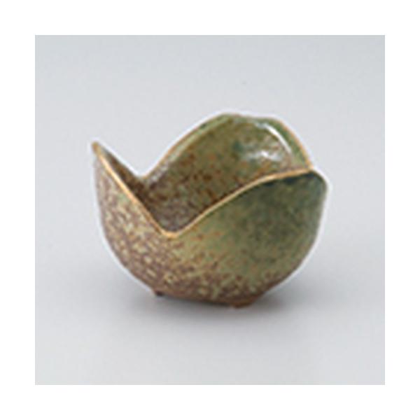小付 和食器 / 金彩吹織部割山椒 寸法:8 x 5cm : せともの本舗