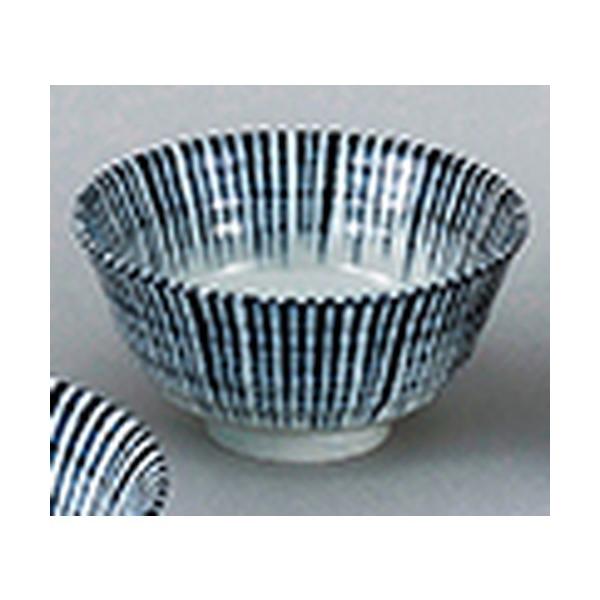 aI[v aH / {\ Иq @:14 x 7.2cm