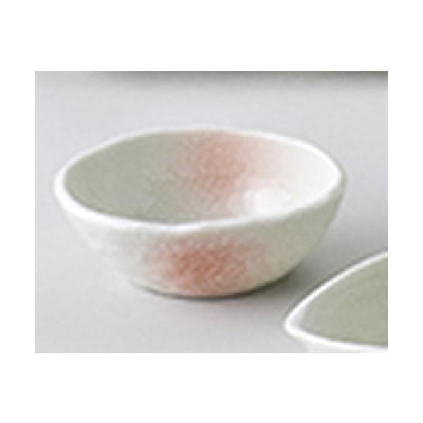 aI[v aH /  M^t @:10.5 x 8.3 x 4cm